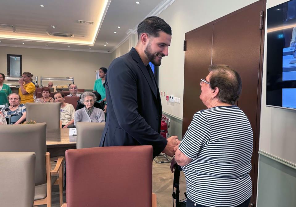 Borg calls for conditions to keep young people in Gozo