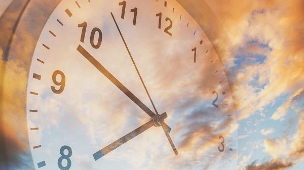 US house passes permanent daylight saving time bill; senate passage