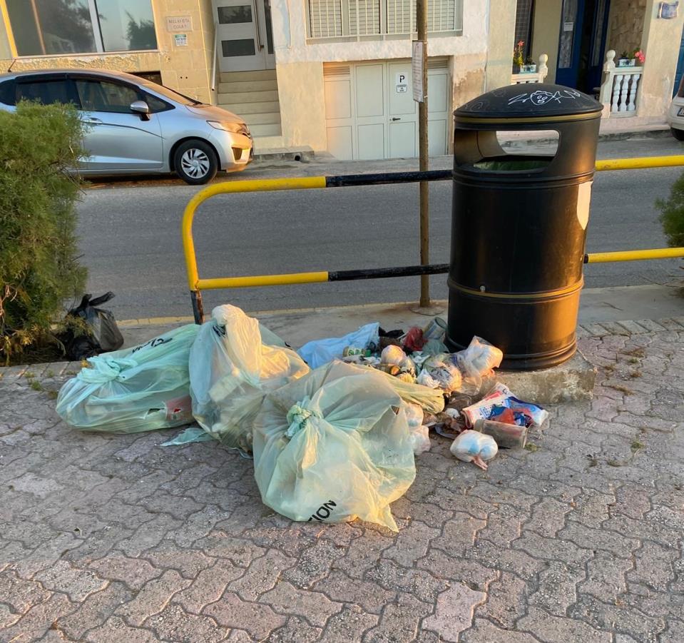 PN criticises government over waste collection failures